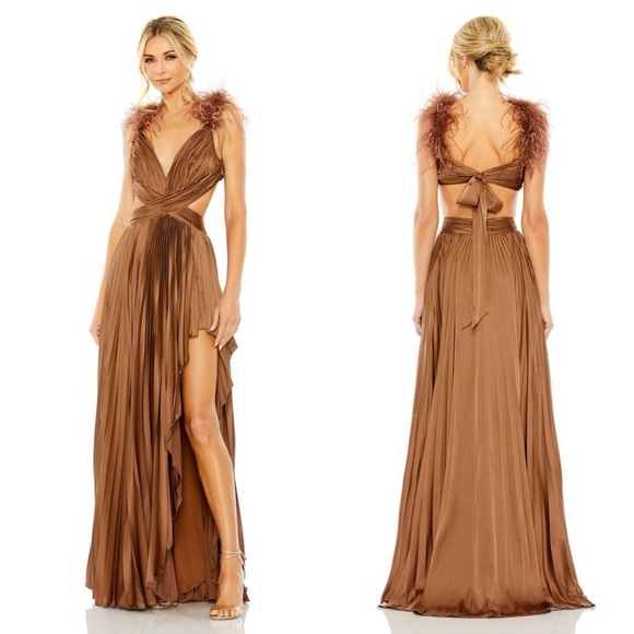 NWT Mac Duggal 11687 Brown Pleated Feather Cap Sleeve Open Back Gown Size 4 - Picture 1 of 12